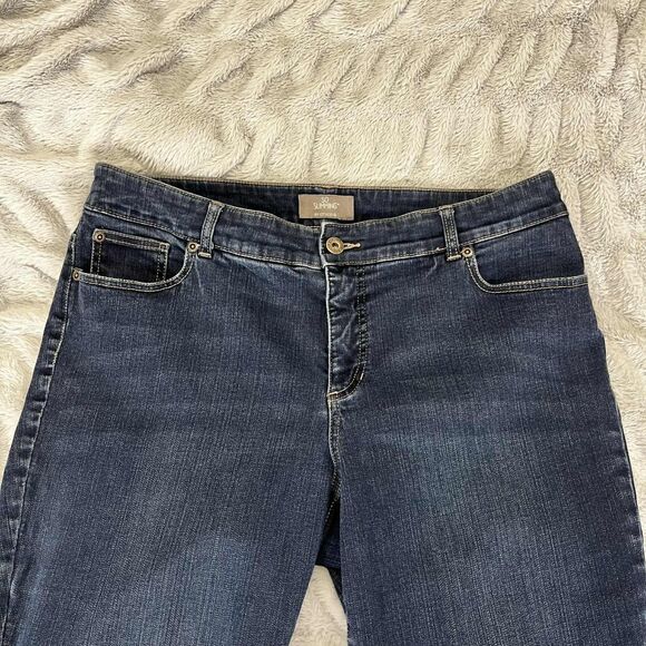 Chicos So Slimming Womens Jeans 2.5 Short Straight Leg Dark Wash Stretch Western - Picture 3 of 9